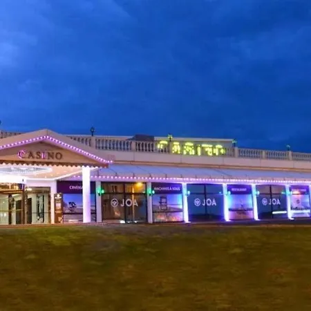 Studio Lilouna Avec Parking Prive Le Treport Exterior photo